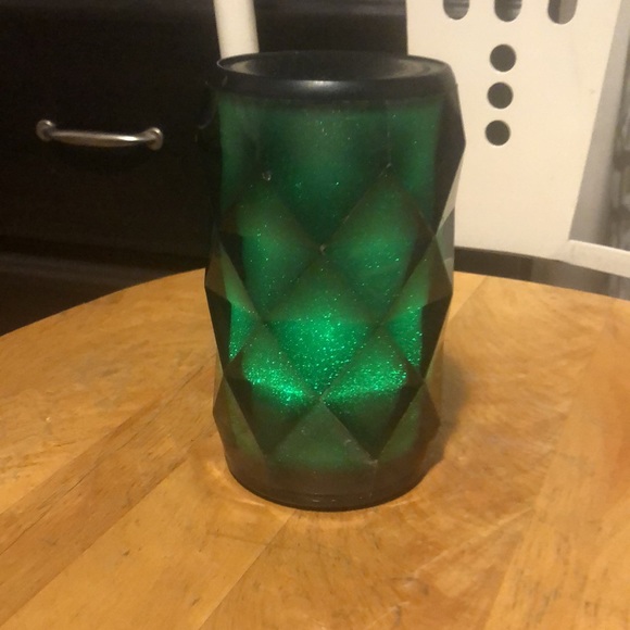 Sylvannia Bluetooth speaker - Picture 4 of 8